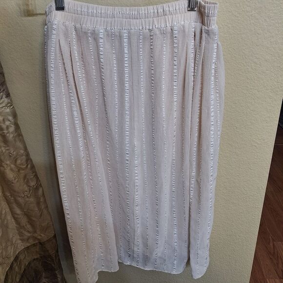 Forever 21 Womens Midi Skirt Beige Flowy Small - Picture 13 of 15